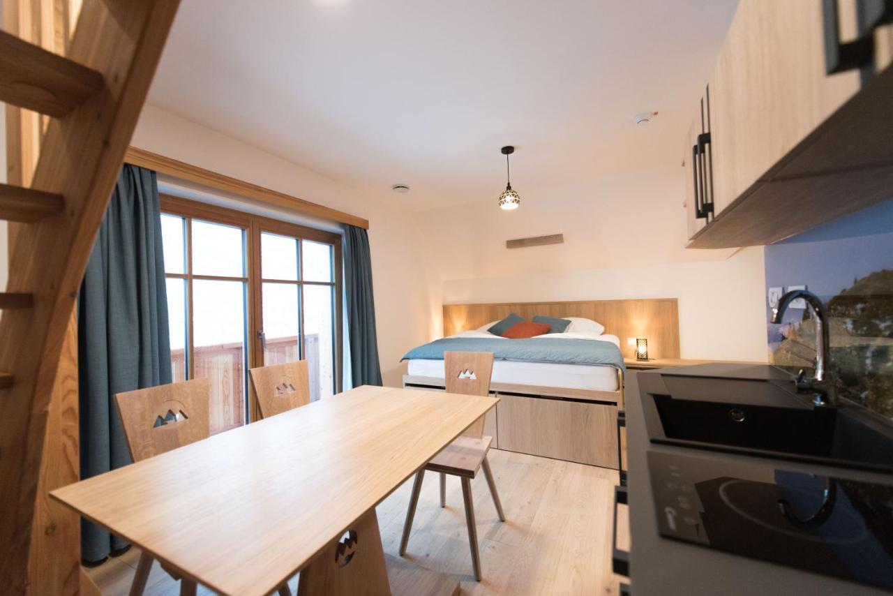 Guesthouse Lajnar Zgornja Sorica Buitenkant foto