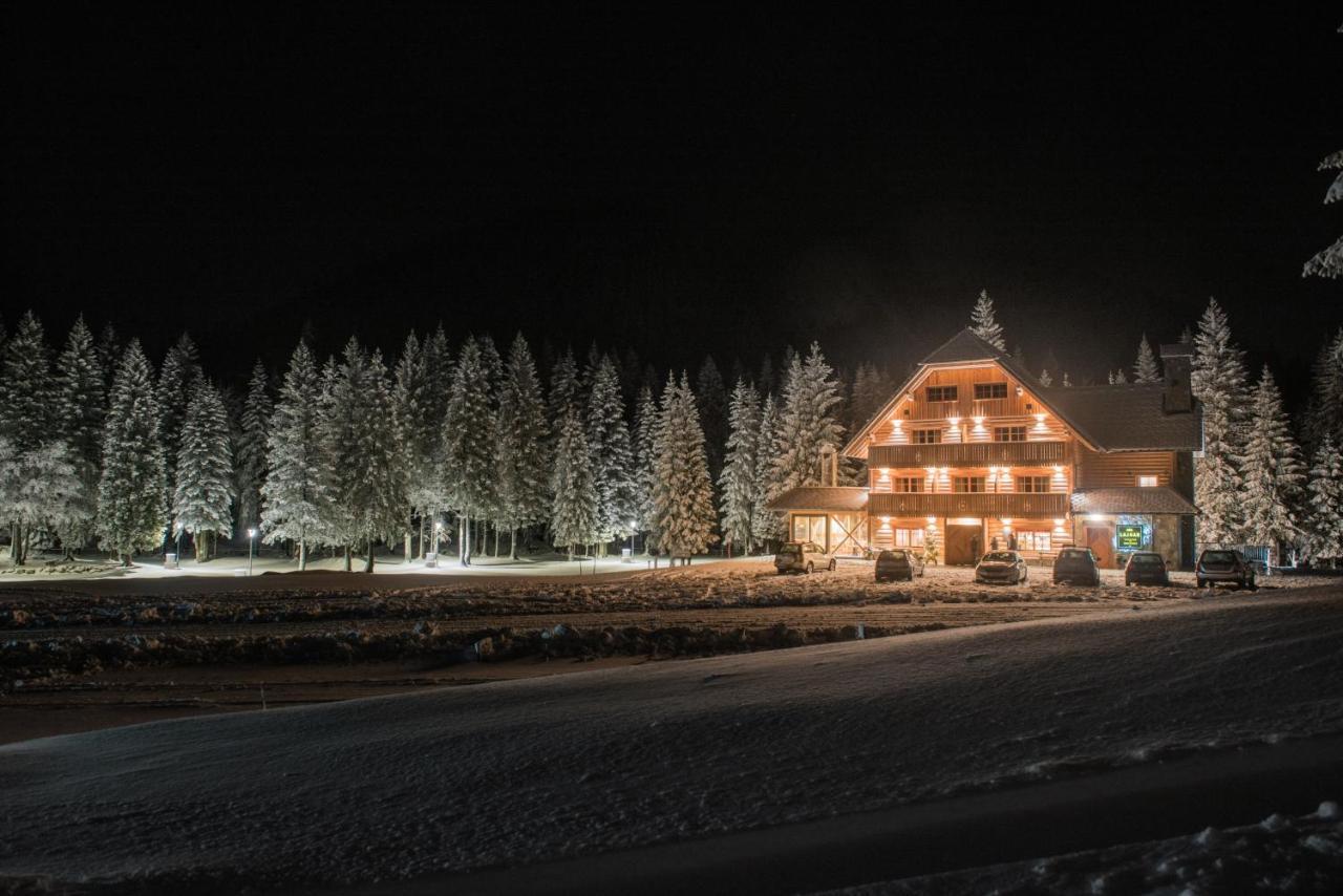 Guesthouse Lajnar Zgornja Sorica Buitenkant foto